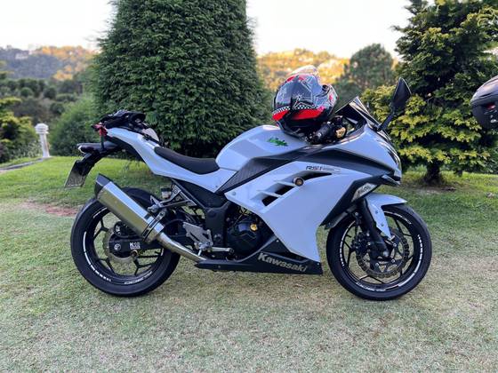 KAWASAKI NINJA 300 